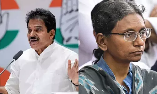 മീനാക്ഷി നടരാജന്‍റെ പത്രിക തള്ളിയത് ജനാധിപത്യവിരുദ്ധമായ നടപടി, നടന്നത് സീറ്റ് കൊള്ള: കെ.സി വേണുഗോപാൽ