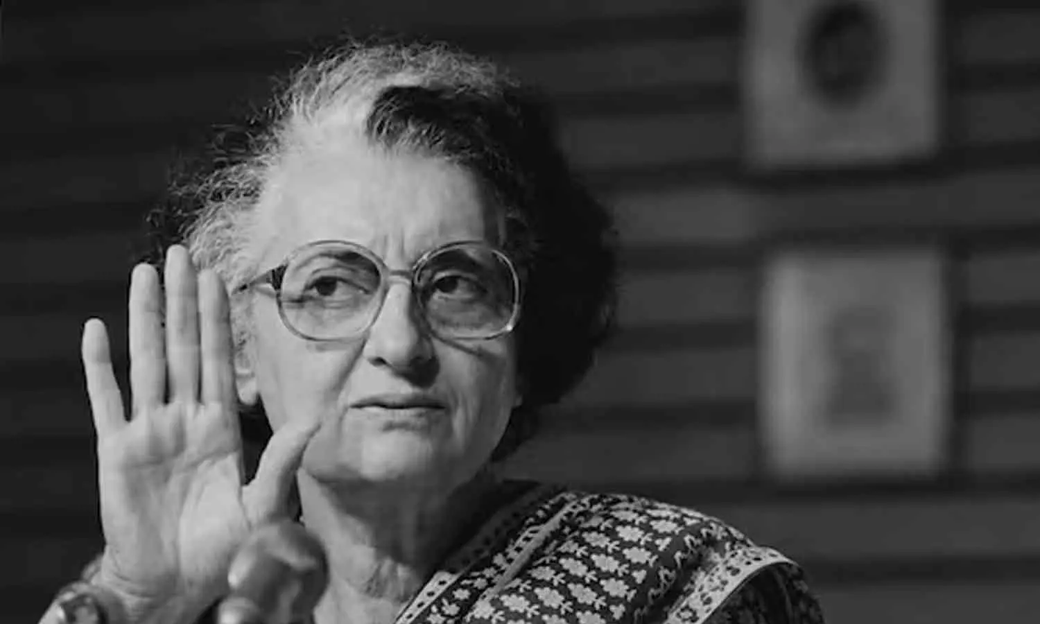 മമതയുടെ ഈ അവസ്ഥ ഇന്ദിരാ ഗാന്ധി നേരിട്ടത് രണ്ട് തവണ! ; അയൺ ലേഡി തിരിച്ചുവന്നത് എങ്ങനെ?, ചരിത്രം ആവർത്തിക്കുമ്പോൾ മമതയുടെ ഈ അവസ്ഥ ഇന്ദിരാ ഗാന്ധി നേരിട്ടത് രണ്ട് തവണ! ; അയൺ ലേഡി തിരിച്ചുവന്നത് എങ്ങനെ?, ചരിത്രം ആവർത്തിക്കുമ്പോൾ
