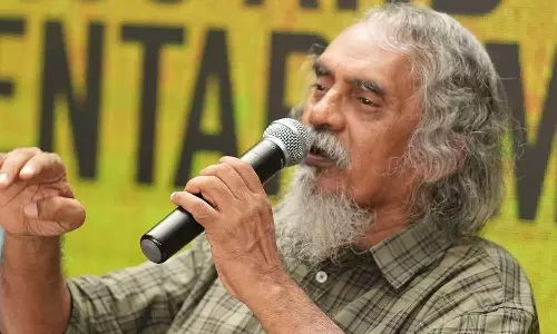 ജിഹാദി കമ്മ്യൂണിസ്റ്റ് എന്നത് മോശം വാക്കല്ല. ആഴത്തിലറിഞ്ഞാൽ അതൊരു ഗംഭീരമായ വിശേഷണം: കെ.ഇ.എന് ജിഹാദി കമ്മ്യൂണിസ്റ്റ് എന്നത് മോശം വാക്കല്ല. ആഴത്തിലറിഞ്ഞാൽ അതൊരു ഗംഭീരമായ വിശേഷണം: കെ.ഇ.എന്