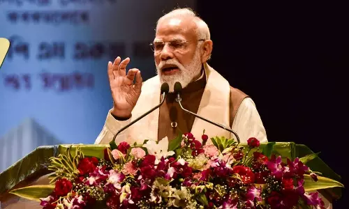 ആഗോള വ്യാപാരത്തിന് ആശ്വാസം: ഇറാൻ-അമേരിക്ക സമാധാന കരാറിനെ സ്വാഗതം ചെയ്ത് പ്രധാനമന്ത്രി ആഗോള വ്യാപാരത്തിന് ആശ്വാസം: ഇറാൻ-അമേരിക്ക സമാധാന കരാറിനെ സ്വാഗതം ചെയ്ത് പ്രധാനമന്ത്രി