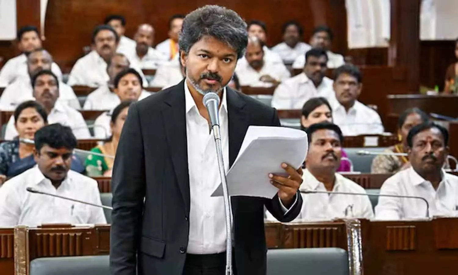 ഗവര്ണറുടെ നയപ്രഖ്യാപനം: വന്ദേമാതരം ഒഴിവാക്കി വിജയ് സർക്കാർ, തമിഴ് തായ് വാഴ്ത്ത് ആദ്യം ആലപിച്ചു ഗവര്ണറുടെ നയപ്രഖ്യാപനം: വന്ദേമാതരം ഒഴിവാക്കി വിജയ് സർക്കാർ, തമിഴ് തായ് വാഴ്ത്ത് ആദ്യം ആലപിച്ചു