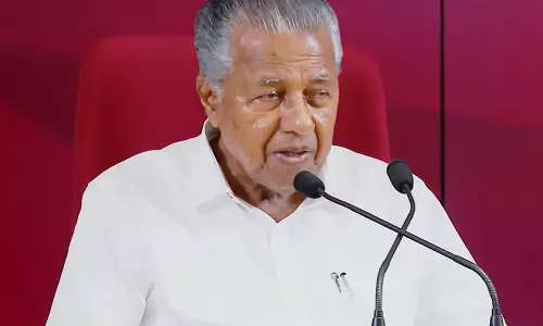pinarayi vijayan press meet pm shri pinarayi vijayan press meet pm shri