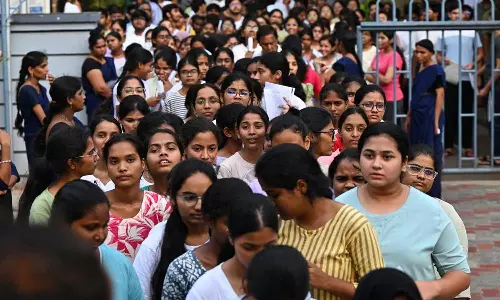 നീറ്റ് പരീക്ഷ റദ്ദാക്കിയത് മെയ് പന്ത്രണ്ടിന്; 37 ദിവസത്തിനിടെ 12 വിദ്യാര്‍ത്ഥി ആത്മഹത്യകള്‍