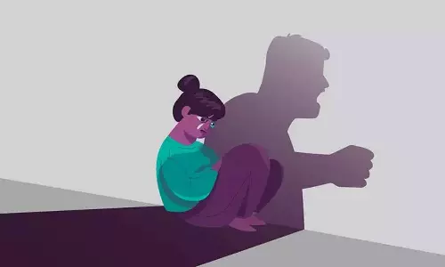 പിതാവിന്‍റെ ലൈംഗികാതിക്രമത്തിൽ നിന്ന്17കാരിക്ക് തുണയായത് ചാറ്റ് ജിപിടി; വർഷങ്ങളോളം കുട്ടിയെ പീഡിപ്പിച്ചയാളെ പിടികൂടി പൊലീസ്