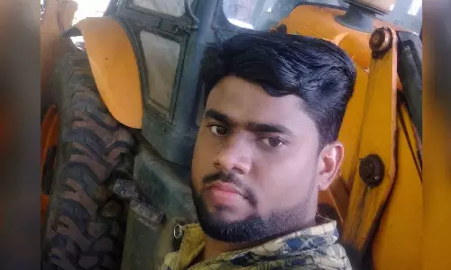 പാലക്കാട്ട് ജെസിബി കഴുകുന്നതിനിടെ മോട്ടോറിൽ നിന്ന് ഷോക്ക് അടിച്ച് യുവാവിന് ദാരുണാന്ത്യം