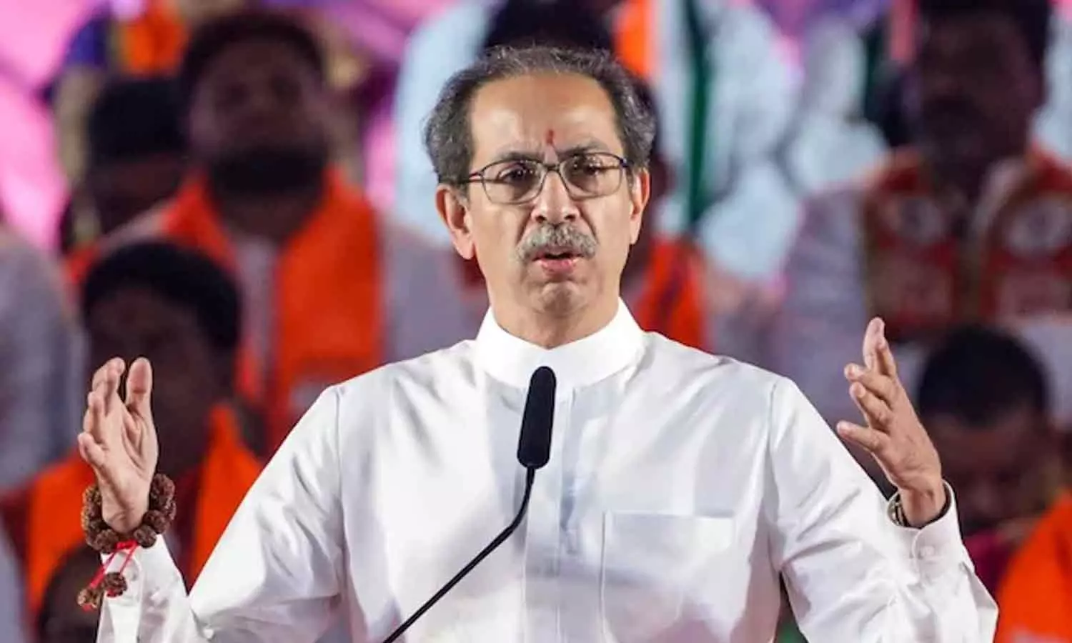 സമ്മർദങ്ങൾ ഫലം കണ്ടില്ല ; ഉദ്ധവ് വിഭാഗത്തിലെ ആറ് വിമത എംപിമാരുടെ പാർട്ടി വിട്ടുള്ള പ്രഖ്യാപനം ഇന്ന് ഉണ്ടായേക്കും സമ്മർദങ്ങൾ ഫലം കണ്ടില്ല ; ഉദ്ധവ് വിഭാഗത്തിലെ ആറ് വിമത എംപിമാരുടെ പാർട്ടി വിട്ടുള്ള പ്രഖ്യാപനം ഇന്ന് ഉണ്ടായേക്കും