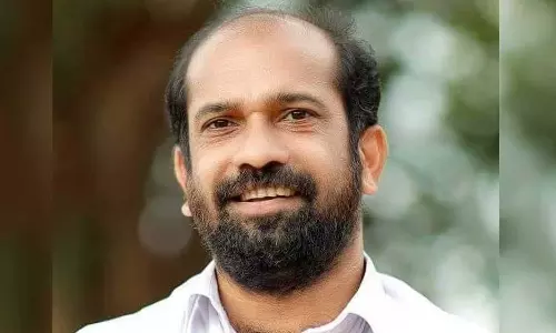 അടാട്ടില്‍ 15-ാം വാര്‍ഡ് മെമ്പറായി തുടരും; ഗ്രാമപഞ്ചായത്ത് പ്രസിഡന്റ് സ്ഥാനം രാജിവെക്കാന്‍ അനില്‍ അക്കര