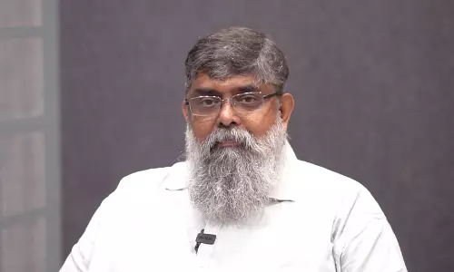 ടെലഗ്രാഫ് മുൻ എഡിറ്റർ ആർ.രാജഗോപാലിന്‍റെ പാസ്പോർട്ട് പുതുക്കി നൽകാൻ തീരുമാനം