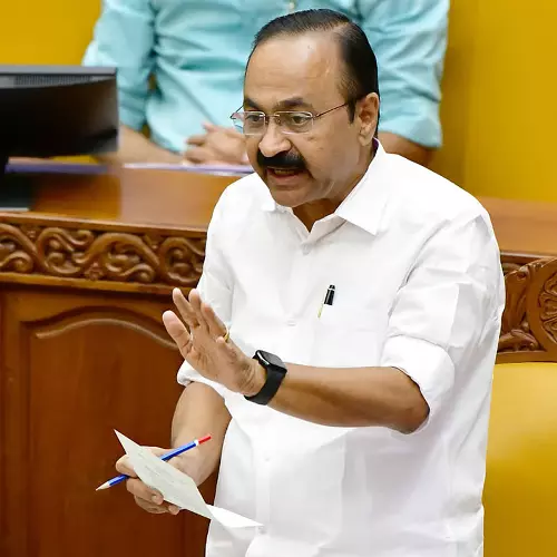 താമരശ്ശേരി ഫ്രഷ് കട്ട് മാലിന്യ പ്രശ്നം: വിദഗ്ധസമിതിയെ നിയോഗിക്കും റിപ്പോര്‍ട്ടിന് ശേഷം തുടര്‍നടപടി: മുഖ്യമന്ത്രി