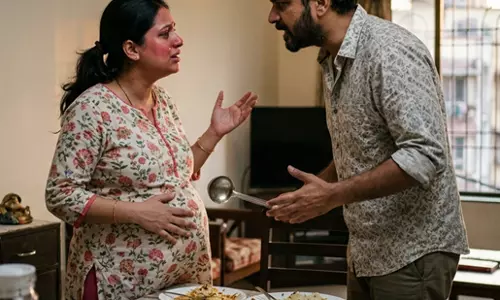നിന്നെപ്പോലെ 1000 ഭർത്താക്കന്മാരെ കിട്ടും; ഭാര്യയുടെ പരിഹാസം കടുത്ത പ്രകോപനമെന്ന് കോടതി, ഗര്ഭിണിയായ ഭാര്യയെ കൊലപ്പെടുത്തിയ യുവാവിന്റെ ജീവപര്യന്തം ശിക്ഷ 7 വർഷമായി കുറച്ചു നിന്നെപ്പോലെ 1000 ഭർത്താക്കന്മാരെ കിട്ടും; ഭാര്യയുടെ പരിഹാസം കടുത്ത പ്രകോപനമെന്ന് കോടതി, ഗര്ഭിണിയായ ഭാര്യയെ കൊലപ്പെടുത്തിയ യുവാവിന്റെ ജീവപര്യന്തം ശിക്ഷ 7 വർഷമായി കുറച്ചു