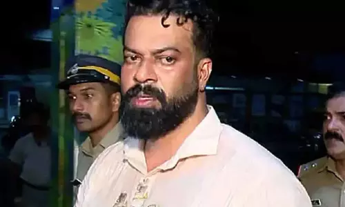 കാപ്പ കേസ് പ്രതി ആര്.സുഗതന് ജാമ്യമില്ല; വെട്ടിലായി തിരുവനന്തപുരം കോര്പ്പറേഷനിലെ ബിജെപി ഭരണസമിതി കാപ്പ കേസ് പ്രതി ആര്.സുഗതന് ജാമ്യമില്ല; വെട്ടിലായി തിരുവനന്തപുരം കോര്പ്പറേഷനിലെ ബിജെപി ഭരണസമിതി