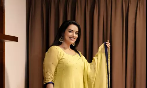 ശ്വേത മേനോന് പ്രസിഡന്റായ അമ്മ ഭരണസമിതി യോഗം ഉടന് ശ്വേത മേനോന് പ്രസിഡന്റായ അമ്മ ഭരണസമിതി യോഗം ഉടന്