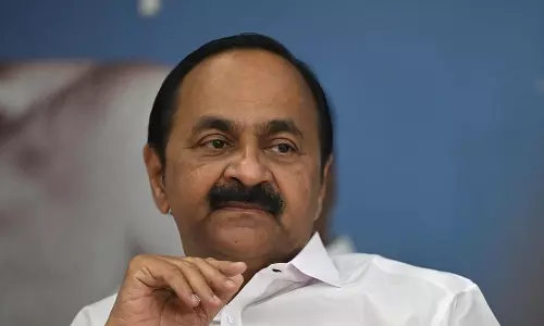 വിഴിഞ്ഞം ഓഹരി കൈമാറ്റം; സർക്കാർ അറിഞ്ഞിട്ടില്ലെന്ന് ആവർത്തിച്ച് മുഖ്യമന്ത്രി വിഴിഞ്ഞം ഓഹരി കൈമാറ്റം; സർക്കാർ അറിഞ്ഞിട്ടില്ലെന്ന് ആവർത്തിച്ച് മുഖ്യമന്ത്രി