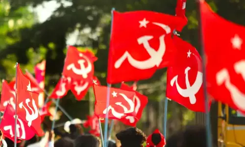 ഇങ്ങനെ മുന്നോട്ട് പോകാനാകില്ല; കേരളത്തിൽ അടിയന്തര തിരുത്തൽ വേണം,  സിപിഎം കേന്ദ്ര കമ്മിറ്റിയിൽ വിമർശനം