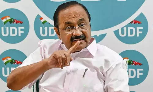സതീശന് ആള് മാറിയോ? സതീശന് ആള് മാറിയോ?