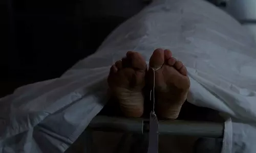 കോഴിക്കോട് 40കാരിയുടെ മരണം ചികിത്സപ്പിഴവെന്ന് ആരോപണം; സ്വകാര്യ ആശുപത്രിക്കെതിരെ പരാതിയുമായി കുടുംബം