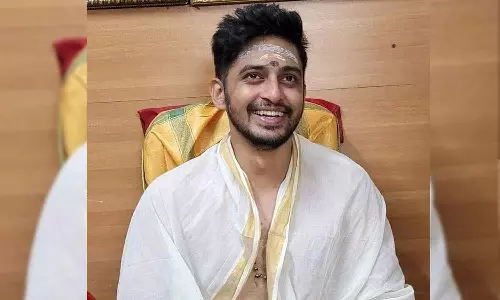 കണ്ഠരര് രാജീവരരുടെ മകൻ ബ്രഹ്മദത്തൻ ശബരിമല തന്ത്രി കണ്ഠരര് രാജീവരരുടെ മകൻ ബ്രഹ്മദത്തൻ ശബരിമല തന്ത്രി