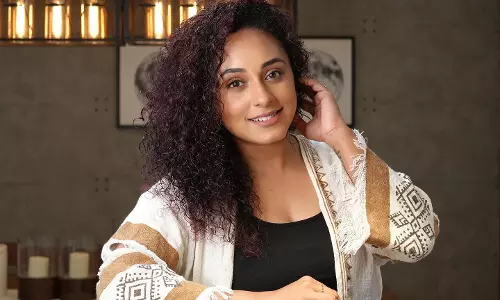 ചെയ്തത് തെറ്റ്, എല്ലാ പാര്‍ട്ടിയും എനിക്കിഷ്ടമാണ്, ആരുടെയും പോരാട്ടത്തെ ചെറുതാക്കി കണ്ടിട്ടില്ല; വിശദീകരണവുമായി പേളി മാണി