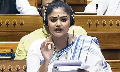 മമതയുടെ തീപ്പൊരി ചോദ്യപേപ്പർ ചോർച്ചയിൽ മോദിയുടെ രക്ഷാകവചം; അമ്പരപ്പിക്കുന്ന ചുവടുമാറ്റവുമായി സായോനി ഘോഷ്