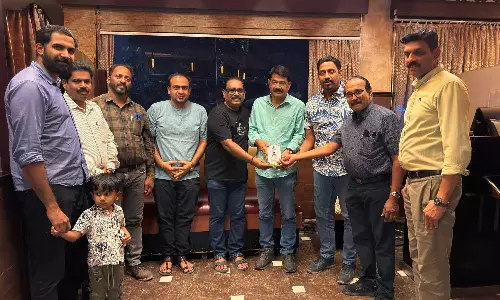 മൂന്ന് പതിറ്റാണ്ട് പ്രവാസത്തിനൊടുവിൽ പങ്കജാക്ഷന്‍ നാട്ടിലേക്ക്; യാത്രയയപ്പ് നല്‍കി തൃശ്ശൂര്‍ ജില്ലാ സൗഹൃദവേദി റിയാദ്
