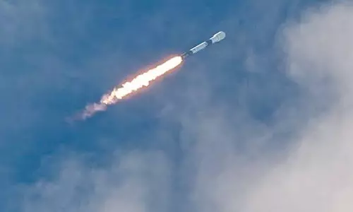 SpaceXs abandoned rocket crashing into the Moon SpaceXs abandoned rocket crashing into the Moon
