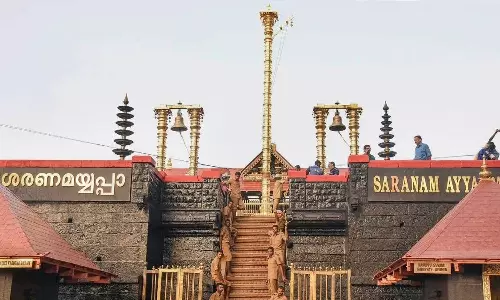 ശബരിമല മിൽമ നെയ്യ് അഴിമതി: എസ്പി എം.ജെ സോജൻ മേധാവിയായ ടീം അന്വേഷിക്കും ശബരിമല മിൽമ നെയ്യ് അഴിമതി: എസ്പി എം.ജെ സോജൻ മേധാവിയായ ടീം അന്വേഷിക്കും
