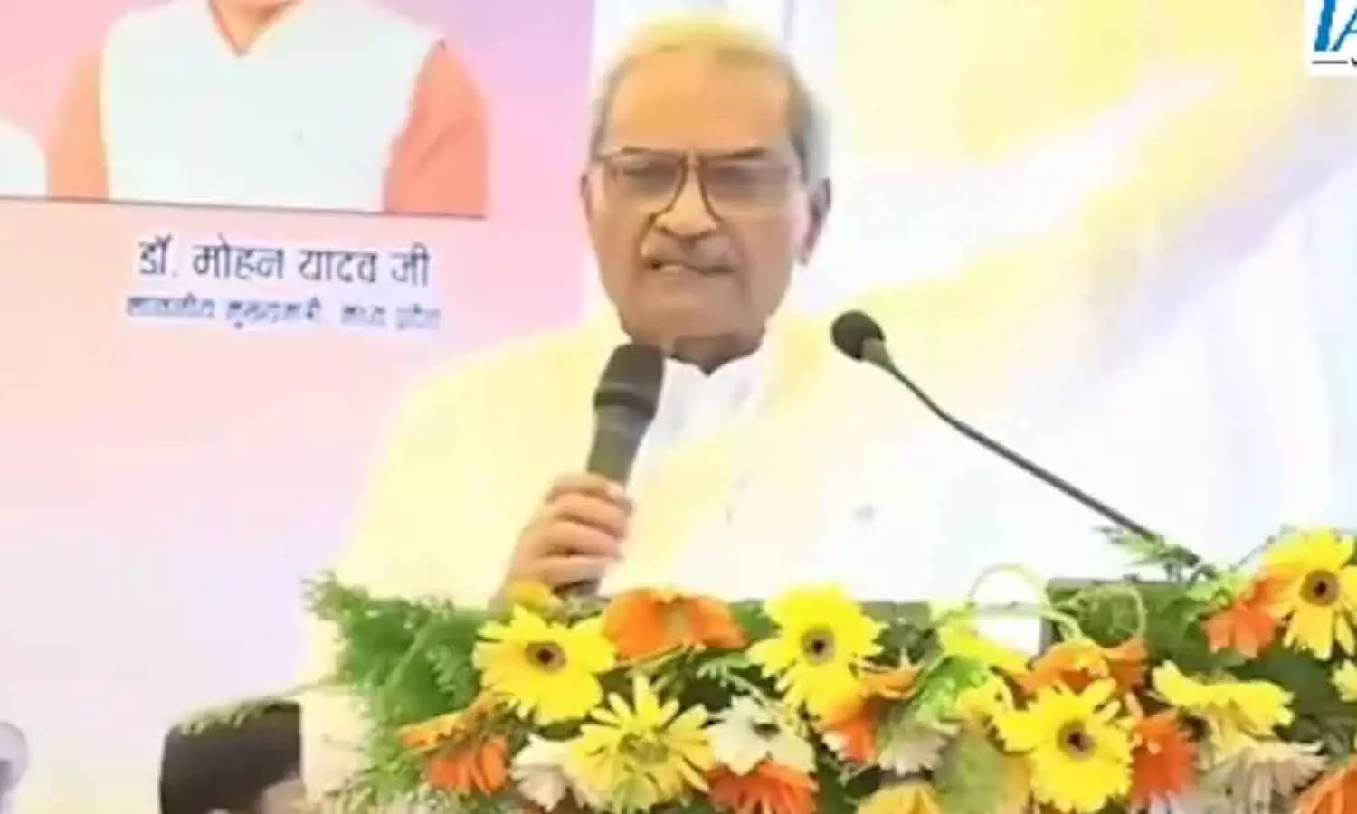 ‘നിങ്ങളുടെ അച്ഛന്റെ വീട്ടിൽ നിന്നാണോ ശുദ്ധ പെട്രോൾ വരുന്നത്’: അധിക്ഷേപ പരാമര്ശവുമായി ബിജെപി എംപി ‘നിങ്ങളുടെ അച്ഛന്റെ വീട്ടിൽ നിന്നാണോ ശുദ്ധ പെട്രോൾ വരുന്നത്’: അധിക്ഷേപ പരാമര്ശവുമായി ബിജെപി എംപി