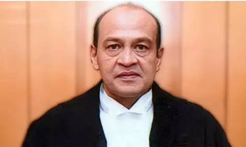 വീട്ടിൽ കത്തിക്കരിഞ്ഞനിലയിൽ നോട്ടുകെട്ടുകൾ; ജസ്റ്റിസ് യശ്വന്ത് വർമക്ക് എതിരായ ആരോപണം ശരിവെച്ച് അന്വേഷണ റിപ്പോർട്ട് വീട്ടിൽ കത്തിക്കരിഞ്ഞനിലയിൽ നോട്ടുകെട്ടുകൾ; ജസ്റ്റിസ് യശ്വന്ത് വർമക്ക് എതിരായ ആരോപണം ശരിവെച്ച് അന്വേഷണ റിപ്പോർട്ട്