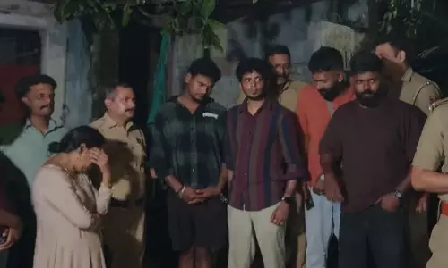 തിരുവനന്തപുരത്ത് എംഡിഎംഎയുമായി അമ്മയും മകനും അറസ്റ്റിൽ തിരുവനന്തപുരത്ത് എംഡിഎംഎയുമായി അമ്മയും മകനും അറസ്റ്റിൽ