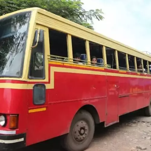 വിതുരയില് കെഎസ്ആര്ടിസി ഡ്രൈവര്ക്ക് മര്ദനം; ബിയര് കുപ്പി കൊണ്ട് തലയ്ക്കടിച്ചു