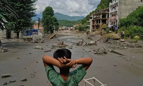 നേപ്പാൾ: അവരുടേതല്ലാത്ത കാരണത്താൽ ഒഴുകിമായുന്ന മനുഷ്യർ നേപ്പാൾ: അവരുടേതല്ലാത്ത കാരണത്താൽ ഒഴുകിമായുന്ന മനുഷ്യർ