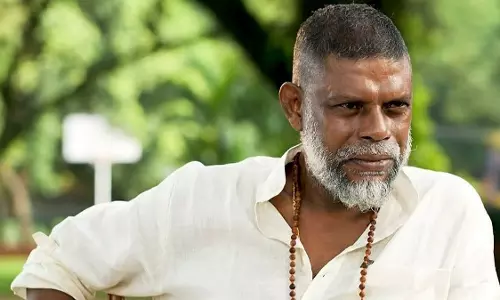 ഭാര്യയുമായി പിരിഞ്ഞു, എന്റെ പ്രശ്നമാണ്... ഞാൻ സമാധാനം കൊടുത്തില്ല ; വേര്പിരിയലിനെക്കുറിച്ച് മനസ് തുറന്ന് വിനായകൻ ഭാര്യയുമായി പിരിഞ്ഞു, എന്റെ പ്രശ്നമാണ്... ഞാൻ സമാധാനം കൊടുത്തില്ല ; വേര്പിരിയലിനെക്കുറിച്ച് മനസ് തുറന്ന് വിനായകൻ