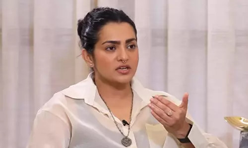 പ്രശ്നങ്ങൾ തുറന്നു പറഞ്ഞപ്പോൾ പലരും തന്നെ വില്ലനാക്കാൻ ശ്രമിച്ചു: പാർവതി തിരുവോത്ത് പ്രശ്നങ്ങൾ തുറന്നു പറഞ്ഞപ്പോൾ പലരും തന്നെ വില്ലനാക്കാൻ ശ്രമിച്ചു: പാർവതി തിരുവോത്ത്