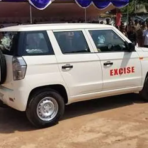 ബാറുകളിലെ മാസപ്പടി; കോട്ടയത്ത് നിയമനം നേടാന് എക്സൈസ് ഉദ്യോഗസ്ഥര്ക്കിടയില് കൂട്ടയിടി
