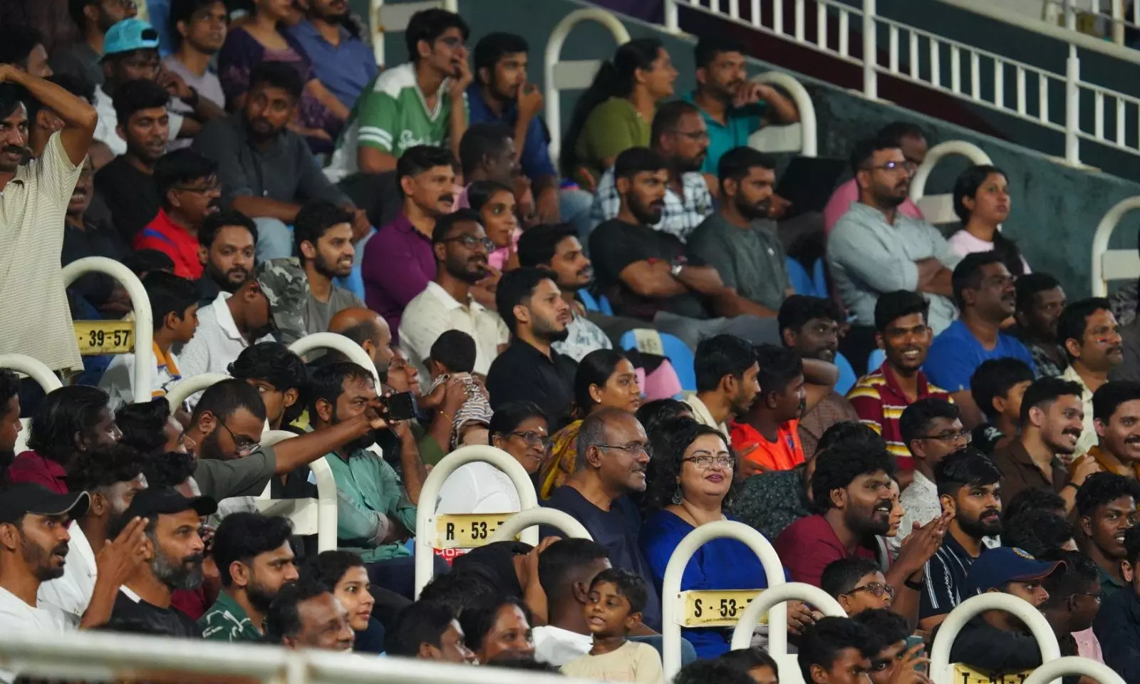 കേരള ക്രിക്കറ്റ് ലീഗ് കലാശപ്പോരിന് സാക്ഷിയായത് 20,000-ൽ അധികം കാണികൾ കേരള ക്രിക്കറ്റ് ലീഗ് കലാശപ്പോരിന് സാക്ഷിയായത് 20,000-ൽ അധികം കാണികൾ