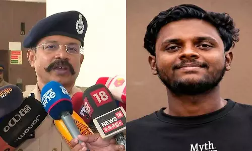 തൃക്കാക്കര മോര്ഫിങ് കേസ്; പ്രതി ശ്രീഹരിയുടെ ഫോണില് നിന്നും കണ്ടെത്തിയ ചിത്രങ്ങളില് കൂടുതലും ബന്ധുക്കളുടേത് തൃക്കാക്കര മോര്ഫിങ് കേസ്; പ്രതി ശ്രീഹരിയുടെ ഫോണില് നിന്നും കണ്ടെത്തിയ ചിത്രങ്ങളില് കൂടുതലും ബന്ധുക്കളുടേത്