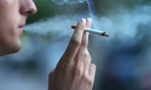 പുകവലിക്കാറുണ്ടോ? എന്നാൽ ശബ്ദം ഒന്ന് പരിശോധിച്ചേക്ക്!