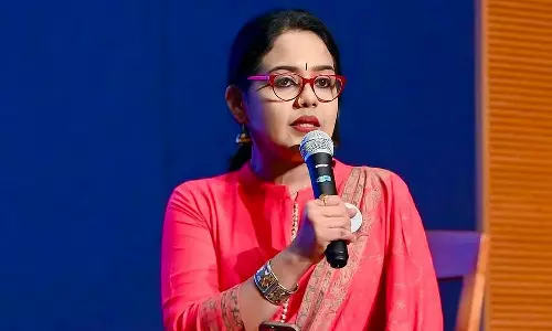 വിദ്വേഷ പരാമർശം; ബിഗ് ടിവി അവതാരക അപർണ കുറുപ്പിനെതിരെ കേസ് വിദ്വേഷ പരാമർശം; ബിഗ് ടിവി അവതാരക അപർണ കുറുപ്പിനെതിരെ കേസ്