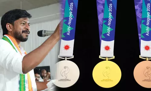 ഏഷ്യൻ ഗെയിംസ്: സ്വർണ നേട്ടത്തിന് 50 ലക്ഷം; മെഡൽ ജേതാക്കൾക്ക് വൻ പാരിതോഷികവുമായി സർക്കാർ ഏഷ്യൻ ഗെയിംസ്: സ്വർണ നേട്ടത്തിന് 50 ലക്ഷം; മെഡൽ ജേതാക്കൾക്ക് വൻ പാരിതോഷികവുമായി സർക്കാർ