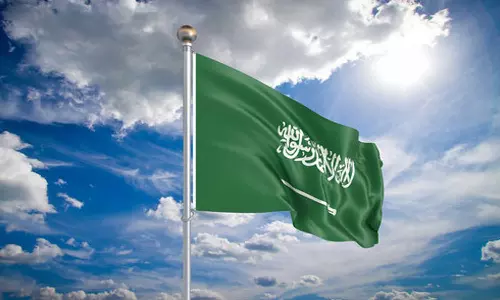 Drone enters Meccas airspace; Saudi defense forces thwart attempt. Drone enters Meccas airspace; Saudi defense forces thwart attempt.