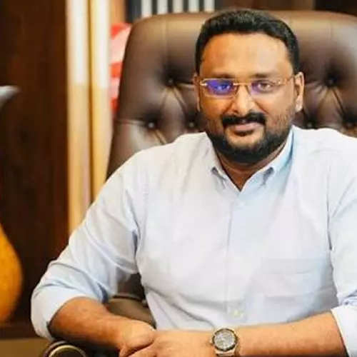 ആൻ്റോ അഗസ്റ്റിൻ്റെ വയനാട്ടിലെ വീട്ടില് നിന്ന് 43 ലിറ്റര് വിദേശമദ്യം പിടികൂടി