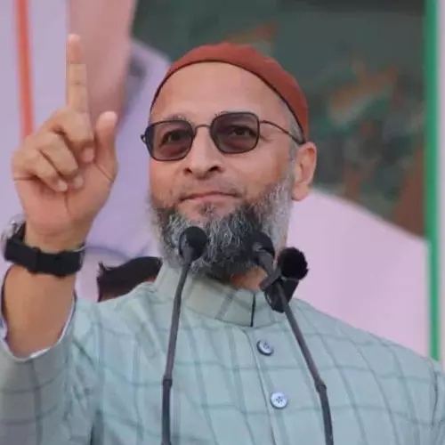 Dont want to contest alone Owaisi