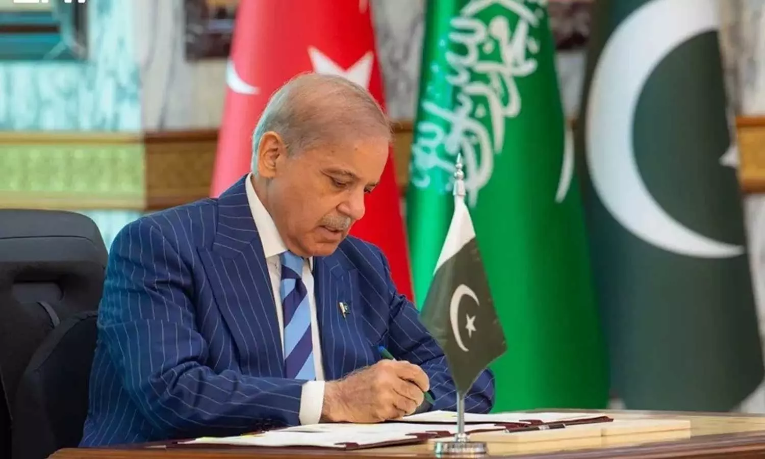 Mecca Defense Pact is for peace; security of the Haramain is paramount to Pakistan: Shehbaz Sharif Mecca Defense Pact is for peace; security of the Haramain is paramount to Pakistan: Shehbaz Sharif