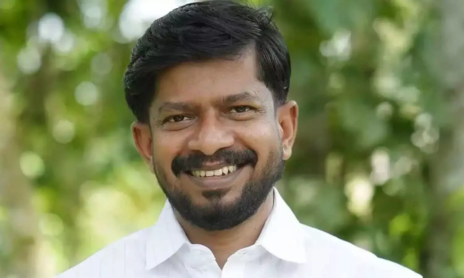 അവസരം ലഭിച്ചാല്‍ ഇനിയും വിദേശയാത്ര നടത്തും, തന്തവൈബ് പ്രയോഗം പ്രായം ഉദ്ദേശിച്ച് പറഞ്ഞതല്ല :മന്ത്രി ഒ.ജെ ജനീഷ്