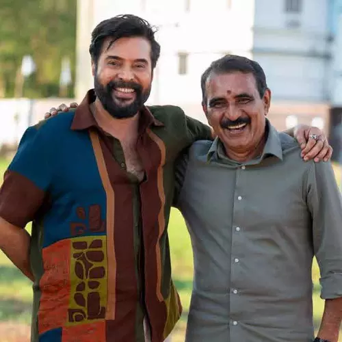എളിമ അപൂർവമാണ്, മമ്മൂക്കയിൽ നിന്ന് അത് അനുഭവിക്കുന്നത് ഒരു സുഖമാണ്: മമ്മൂട്ടിക്കൊപ്പമുള്ള ചിത്രം പങ്കുവെച്ച് ബി. ഗോപാലകൃഷ്ണൻ