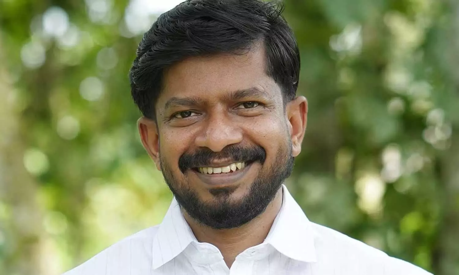 ‘കരിങ്കൊടി സമരങ്ങൾക്ക് എതിരല്ല; ഞങ്ങൾ ആരുടെയും വാഹനം തകർത്തിട്ടില്ല’; ഡിവൈഎഫ്ഐ പ്രതിഷേധത്തിനെതിരെ ഒ.ജെ ജനീഷ് ‘കരിങ്കൊടി സമരങ്ങൾക്ക് എതിരല്ല; ഞങ്ങൾ ആരുടെയും വാഹനം തകർത്തിട്ടില്ല’; ഡിവൈഎഫ്ഐ പ്രതിഷേധത്തിനെതിരെ ഒ.ജെ ജനീഷ്