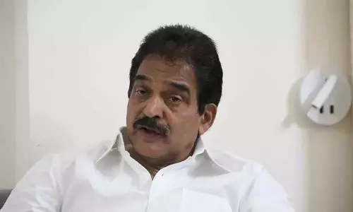 ‘ഗ്യാനേഷ് കുമാർ വെറും ഉപകരണം; നിയമിച്ചത് ആജീവനാന്ത സുരക്ഷ നൽകി!’ അമിത് ഷായ്ക്കും യുവമോർച്ചയ്ക്കുമെതിരെ കെ.സി. വേണുഗോപാൽ ‘ഗ്യാനേഷ് കുമാർ വെറും ഉപകരണം; നിയമിച്ചത് ആജീവനാന്ത സുരക്ഷ നൽകി!’ അമിത് ഷായ്ക്കും യുവമോർച്ചയ്ക്കുമെതിരെ കെ.സി. വേണുഗോപാൽ