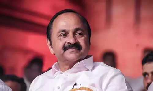 ‘നികുതി കൂട്ടിയാലും വരുമാനം കൂടണമെന്നില്ല, വിപണിയിൽ പണമെത്തിക്കാനാണ് സർക്കാർ ശ്രമം: മുഖ്യമന്ത്രി ‘നികുതി കൂട്ടിയാലും വരുമാനം കൂടണമെന്നില്ല, വിപണിയിൽ പണമെത്തിക്കാനാണ് സർക്കാർ ശ്രമം: മുഖ്യമന്ത്രി