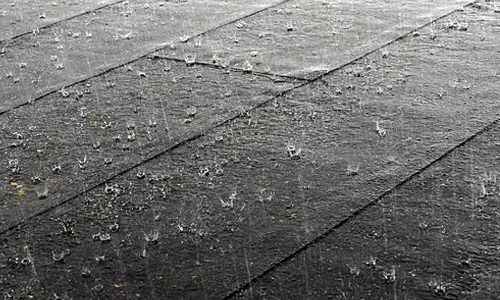 Rain likely in various provinces of Saudi Arabia; flooding and hailstorms possible.