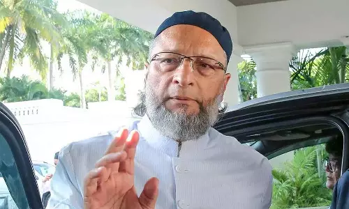 വ്യാജ ഫോം-7 അപേക്ഷകൾ; ജന്തർ മന്തറിനേക്കാൾ വലിയ പ്രതിഷേധമുണ്ടാകുമെന്ന് ഉവൈസിയുടെ മുന്നറിയിപ്പ്